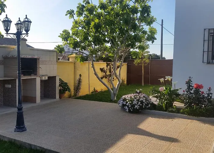 Loft Ajardinado En Roche Conil Feriehus Conil De La Frontera