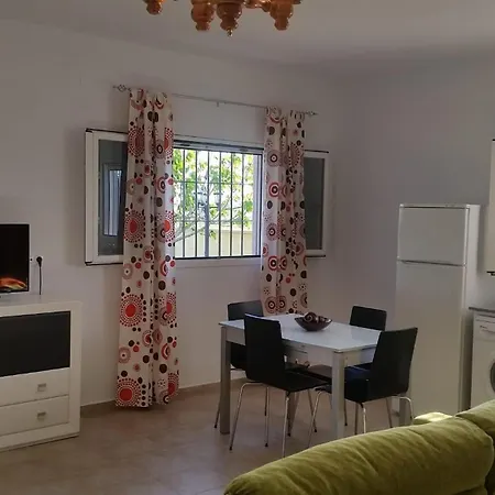 בית נופש Loft Ajardinado En Roche Conil *