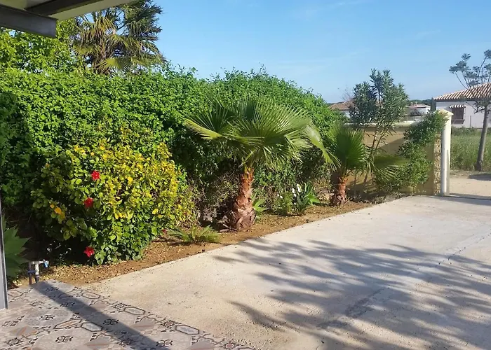 Nyaraló Loft Ajardinado En Roche Conil